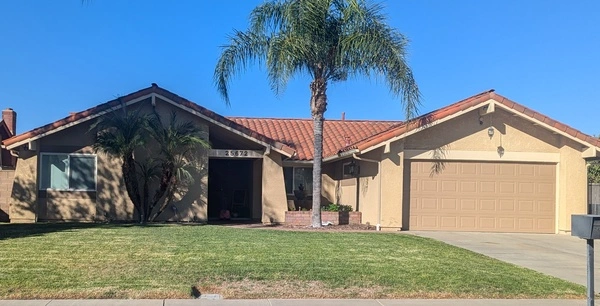 Discreet and Supportive Sale of Hoarder Homes in San Bernardino San Bernardino homebuyer offering a compassionate solution for hoarder house sellers